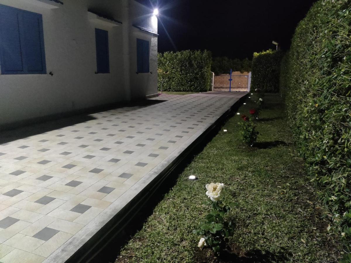 Pool Seaside Relais - Ville Ninfea, Marea, Rosa E Cassiopea Fontane Bianche Ngoại thất bức ảnh