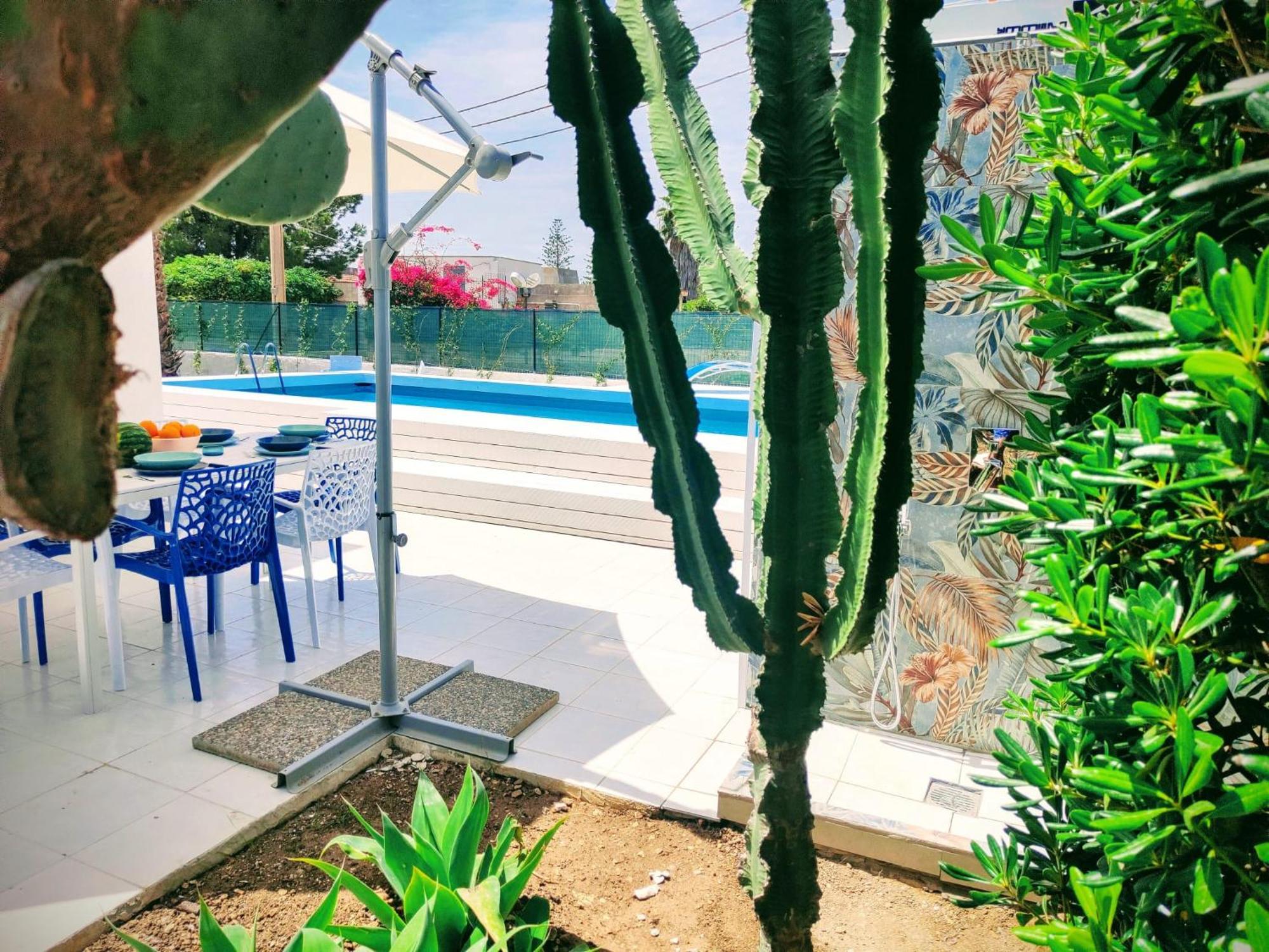 Pool Seaside Relais - Ville Ninfea, Marea, Rosa E Cassiopea Fontane Bianche Ngoại thất bức ảnh